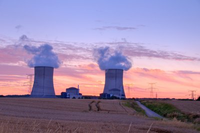 Nature vs human_4892669035_l.jpg